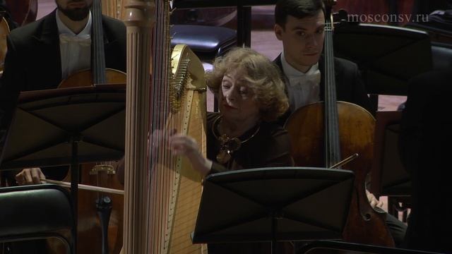 Мишель Легран. «Шербурские зонтики», концертная фантазия для арфы с оркестром смотреть онлайн