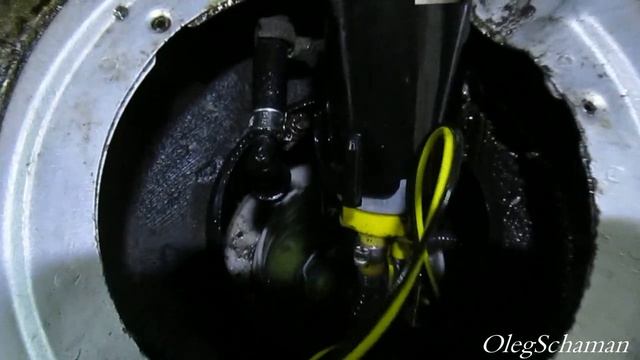 Воздушит топливную систему - смотри топливный бак. AUDI A6C5 2.5 TDI смотреть онлайн