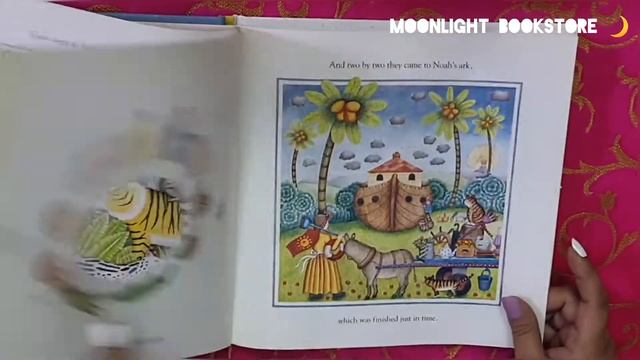 Noah's Ark Book (Peek-Through-The-Window) Sophie Windham смотреть онлайн