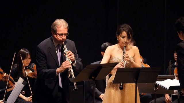 New York Classical Symphony, Concerto for 2 oboes in d minor, RV 535 A Vivaldi IV Allegro molto смотреть онлайн