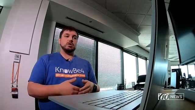 How to install a patch to protect yourself from the Windows flaw the NSA is warning about смотреть онлайн