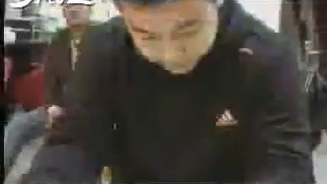 Chinese Lesson B11 - Is this seat taken? смотреть онлайн