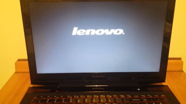 Windows 8.1 start on WD SSHD 1TB + 8GB ( Lenovo Y50-70 ) смотреть онлайн