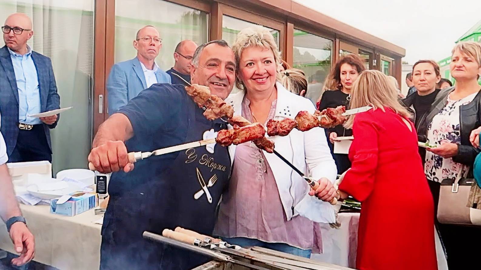 Мастер-класс по приготовлению кебаба и шашлыка с моими друзьями в Германии смотреть онлайн