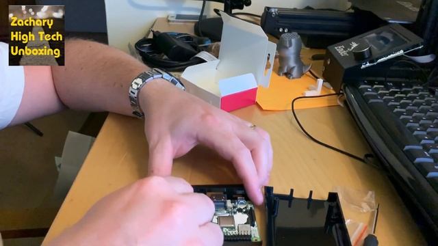 Unboxing Raspberry Pi 3 B+ смотреть онлайн