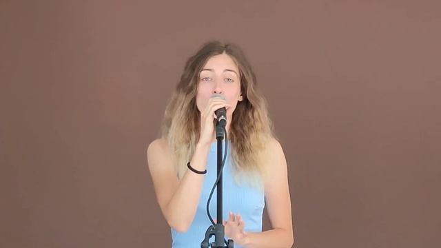 Анастасия Иванова "Два перстені" (cover София Ротару) смотреть онлайн