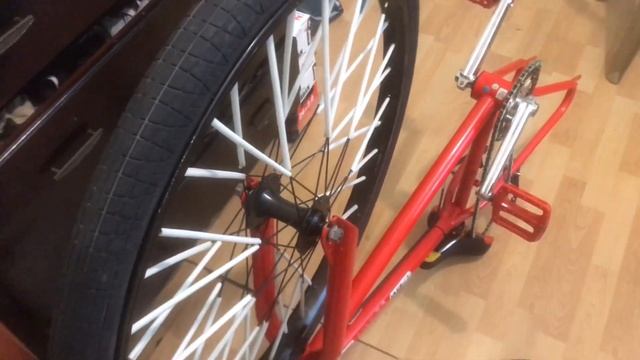 I GOT NEW TIRES FOR MY OM FLYER (Charge Urban 26'' x 2.0'' Bike Tire) смотреть онлайн