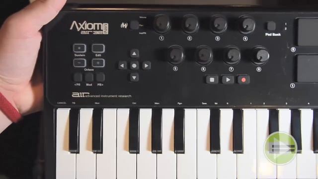 M-Audio Axiom AIR MINI 32 Unboxing смотреть онлайн