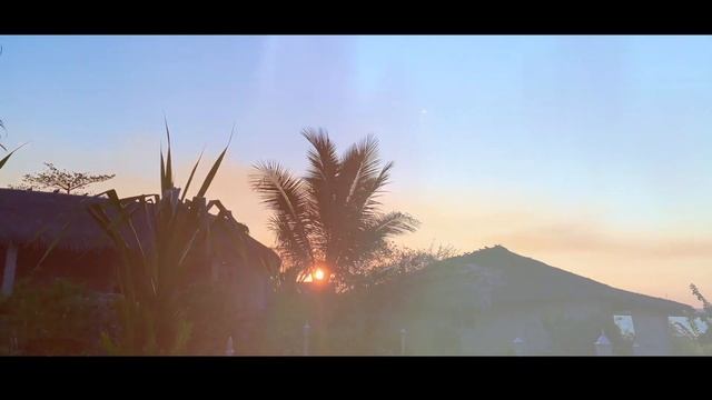 MAHAJANGA through my iphone XR 4K l MADAGASCAR смотреть онлайн