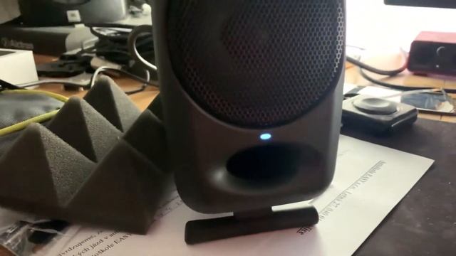 iLoud Micro port noise смотреть онлайн