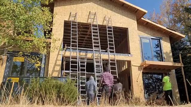 GIANT second story window install. смотреть онлайн