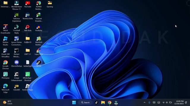 How to Open Emoji Windows and Keep it Stay Open смотреть онлайн