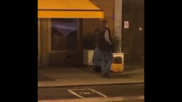 Девушка знатно старалась, чтобы получить новенький IPhone 15