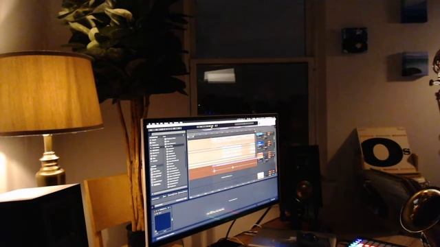 Sax Jam (Addictive Keys and Alto Sax) смотреть онлайн