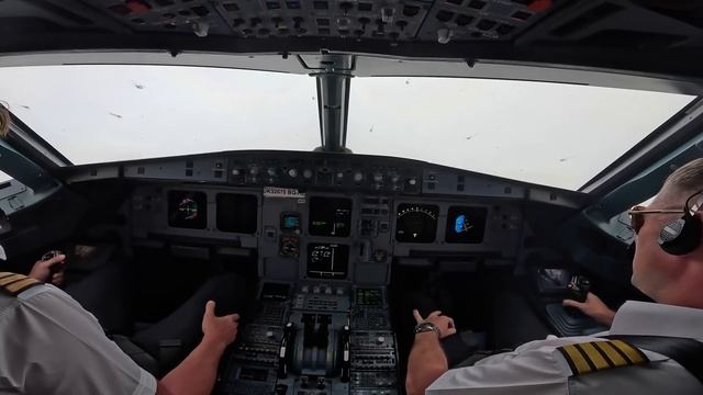 ПУТЕШЕСТВУЕМ на САМОЛЕТЕ Airbus-320 (САУДОВСКАЯ АРАВИЯ) смотреть онлайн