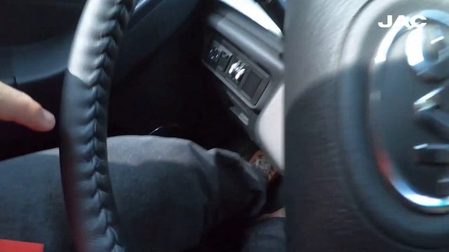 Test Drive con Rony Mendoza, Presidente de la Gremial de Transportes Pesados de Guatemala. смотреть онлайн