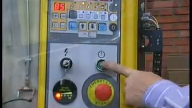 WR100 SIAT WRAPPING ROBOT 360p