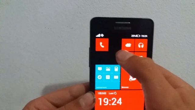 Windows phone simulator 8.1 pe dispositive cu android 4.0 påna p.a. 9.0 смотреть онлайн