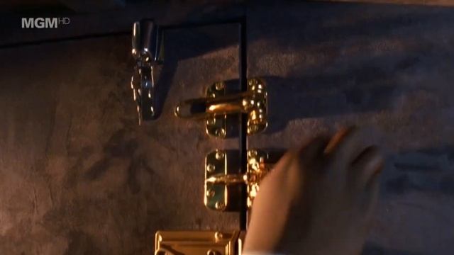 Эта чёртова дверь заперта! Улётный транспорт. смотреть онлайн