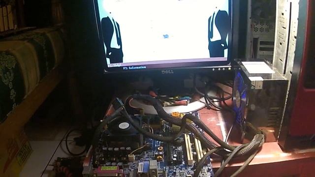Installation Test Mini Boot Gigabyte AMD - GA M61VME S2 смотреть онлайн