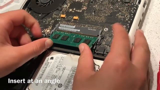 How to Upgrade memory / RAM on a MacBook / Laptop from a Child's perspective смотреть онлайн