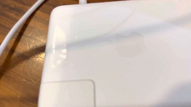 Apple 140w charger noise Spain смотреть онлайн