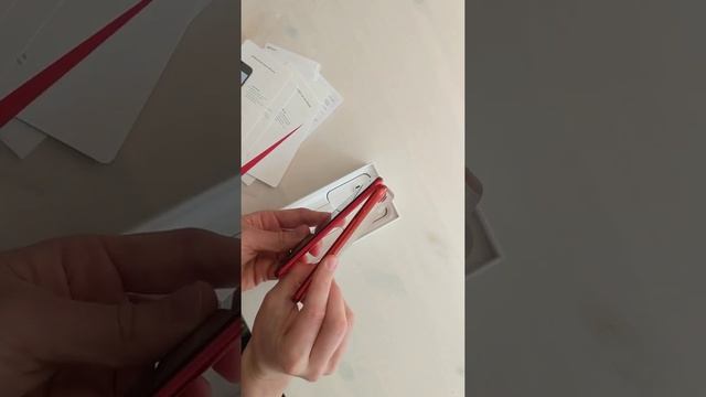 iPhone SE 2020 Product Red unboxing , Ranvoo Covers смотреть онлайн