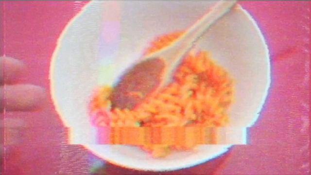 Cheetos Mac 'N Cheese JALAPENO Taste Test смотреть онлайн