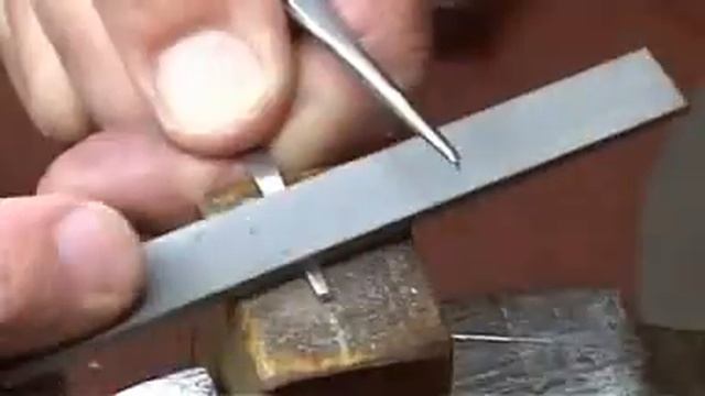 Surgical Holdings - Hand Crafted Tools смотреть онлайн