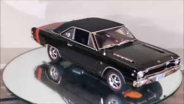 1:18 Premium Diecast Model Cars - 1968 Dodge Dart GSS - Highway 61 смотреть онлайн