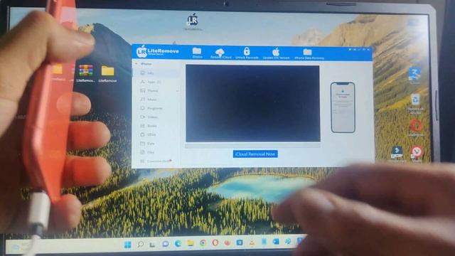 How To Bypass iCloud Activation Lock Without Apple iD iOS 16 Free🥇 Fix iPhone Locked To Owner смотреть онлайн