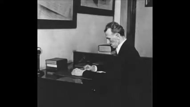 HAPPY NIKOLA TESLA DAY смотреть онлайн