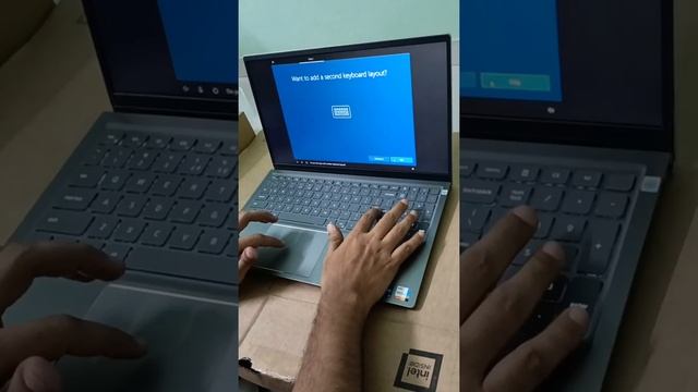 Dell Inspiron 15 5510 unboxing and starting. смотреть онлайн