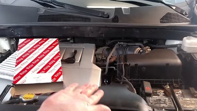 Air Filter Replacement - 2010 Toyota Highlander 3.5L V6 смотреть онлайн