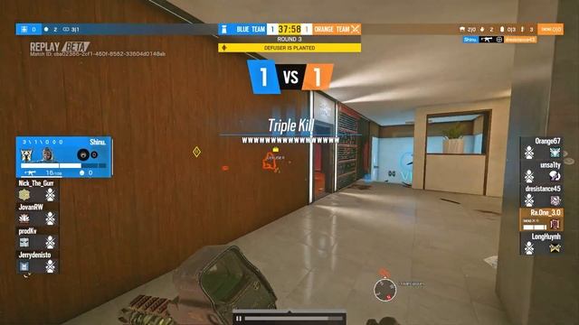 The most sweating bomb defuse in R6 Siege смотреть онлайн