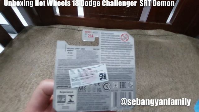 Unboxing Hot Wheels 18 Dodge Challenger SRT Demon смотреть онлайн