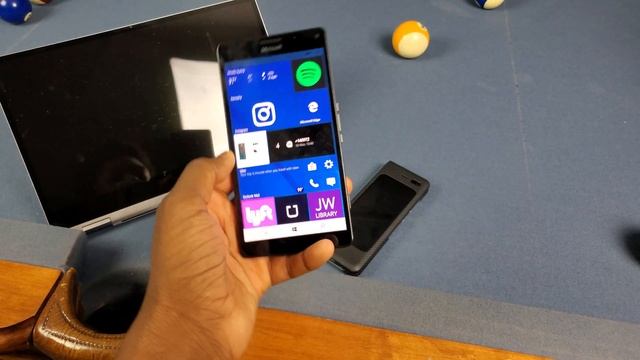 It's Officially Discontinued | R.I.P. Windows Phone смотреть онлайн