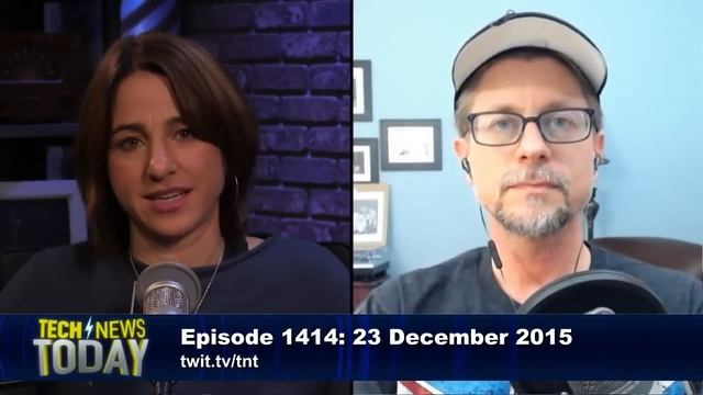 Tech News Today 1414: RoboRudolf, Falling Drones, and More смотреть онлайн