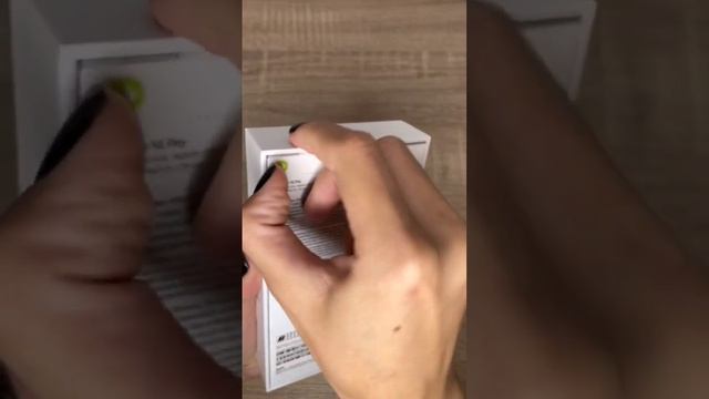 Распаковка iPhone 14 Pro смотреть онлайн