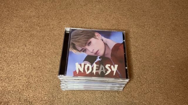 Stray Kids NOEASY All 8 Member Jewel Case Versions Unboxing, Photocard Reveal, & Apple Music POBs смотреть онлайн