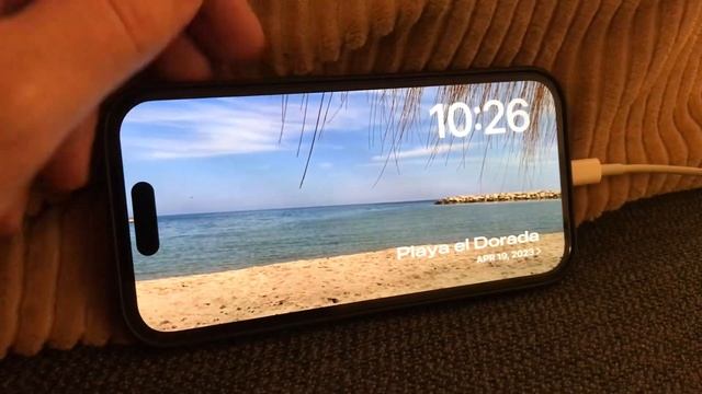 How To Swipe Through Different Photos In StandBy Mode IOS 17