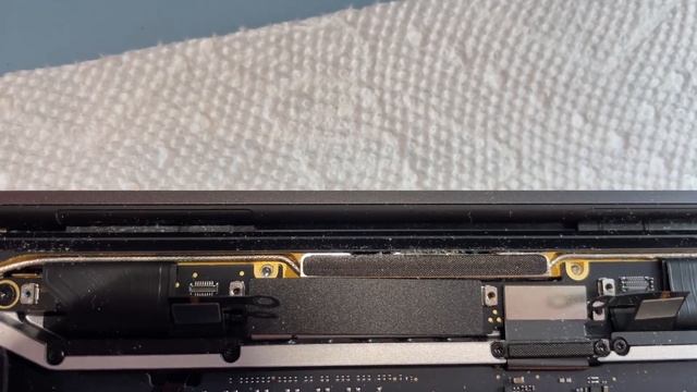 13" M1 MacBook Webcam Repair смотреть онлайн