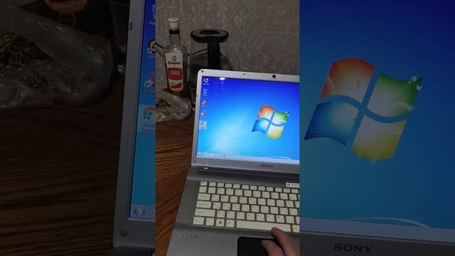sony vaio pcg7181v работает достойно , 2 жёстких диска смотреть онлайн