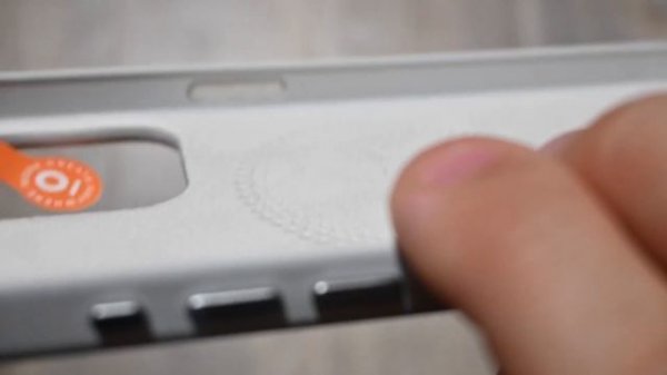 Unboxing Moft Snap MOVAS Vegan Leather Magsafe Case for iPhone 15 Pro Max