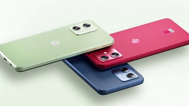Moto G54 5G gets Android 14 beta update in India. смотреть онлайн