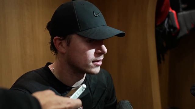 11/9 Practice: Carter Hart смотреть онлайн