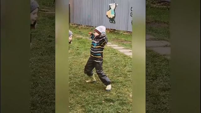 60 секунд из жизни садика 📽️ смотреть онлайн