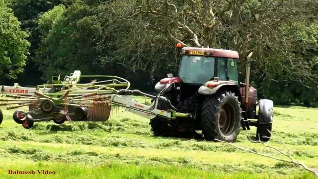 Wagon Silage with Pottinger Torro and Claas. смотреть онлайн