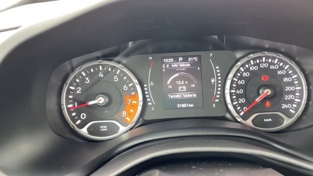 JEEP RENEGADE 1.8 LONGITUDE 2020 | DETALHES смотреть онлайн