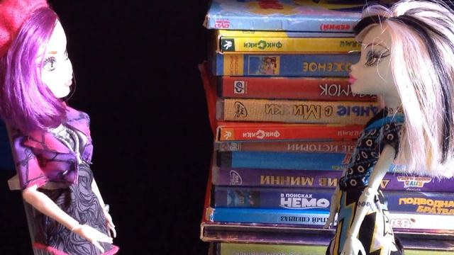 Stop Motion: ПАСХА | ПОМОГАЕМ ФРЭНКИ С ПАСХ. ЯЙЦАМИ! смотреть онлайн